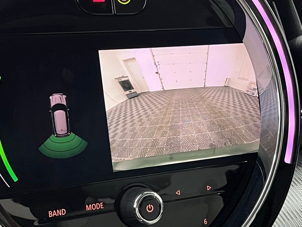 2021 Mini Cooper Signature photo 9
