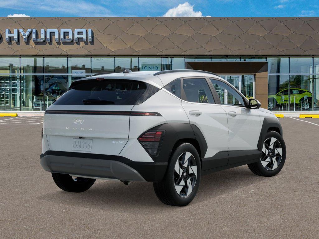 2026 Hyundai Kona SEL photo 2