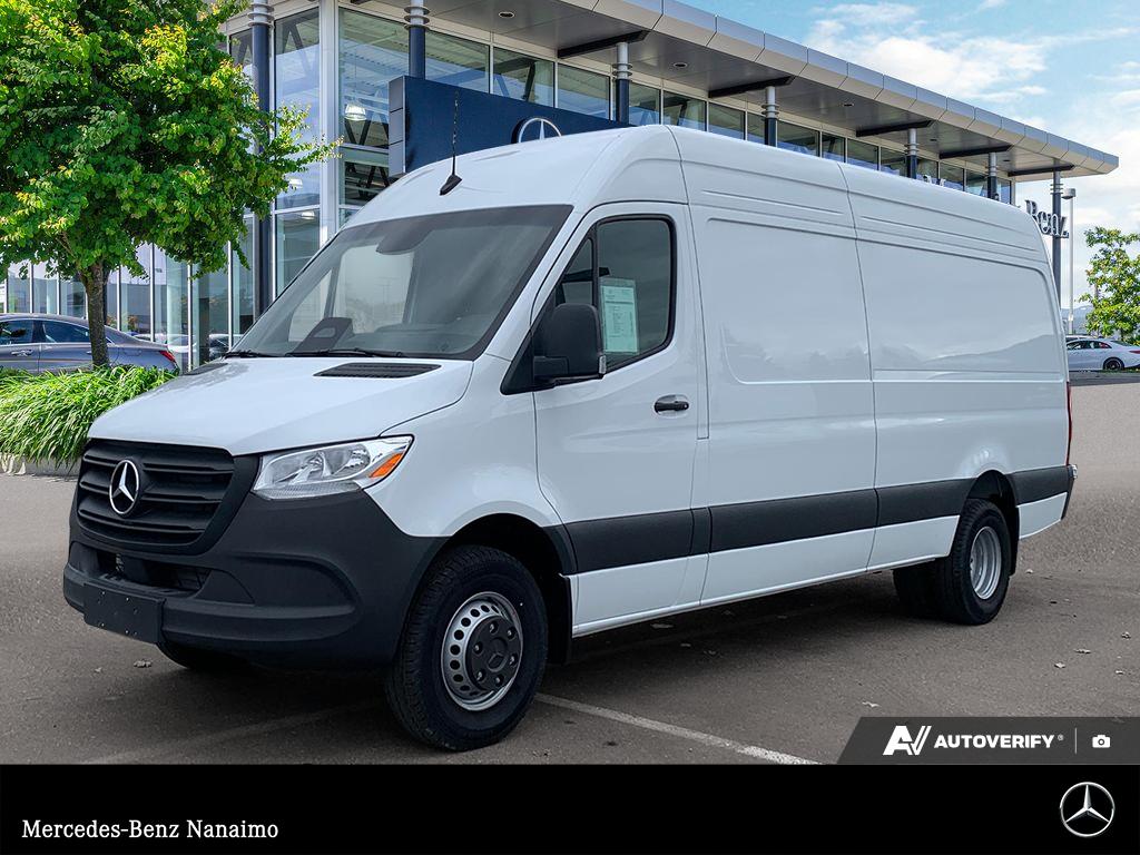 2025 Mercedes-Benz Sprinter Cargo Van