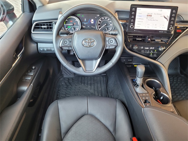 2024 Toyota Camry Hybrid XSE photo 19