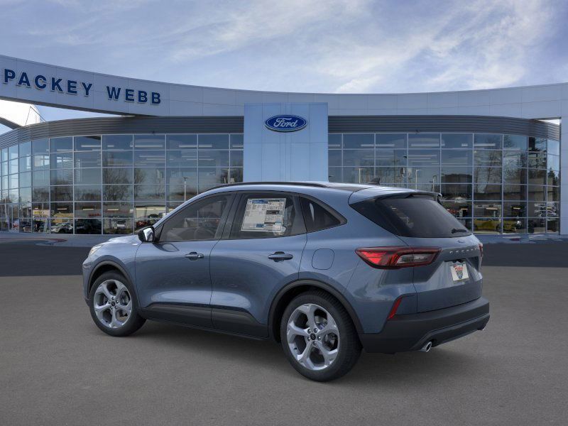 2025 Ford Escape ST-Line Hybrid photo 3