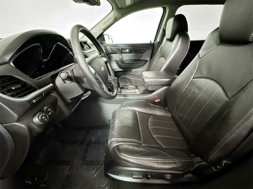 2016 Chevrolet Traverse LTZ photo 6