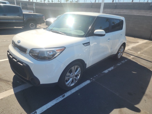 2015 Kia Soul Plus photo 2