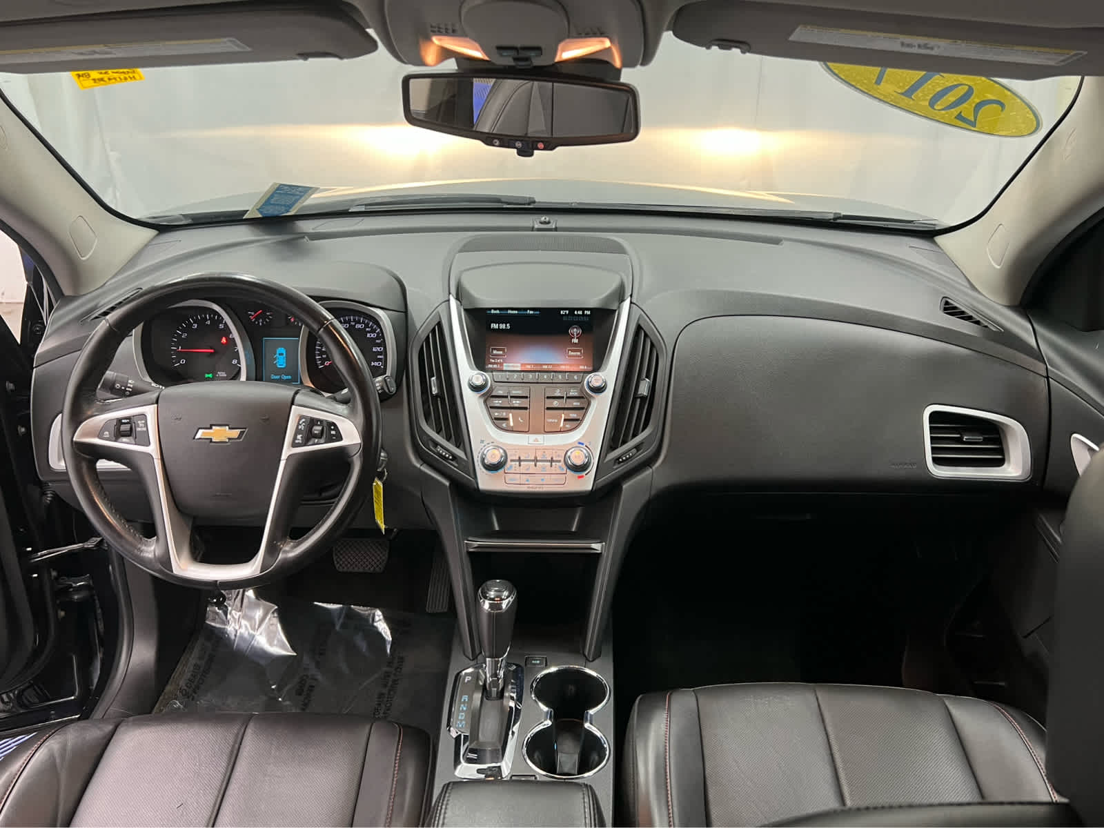 2017 Chevrolet Equinox LT photo 26