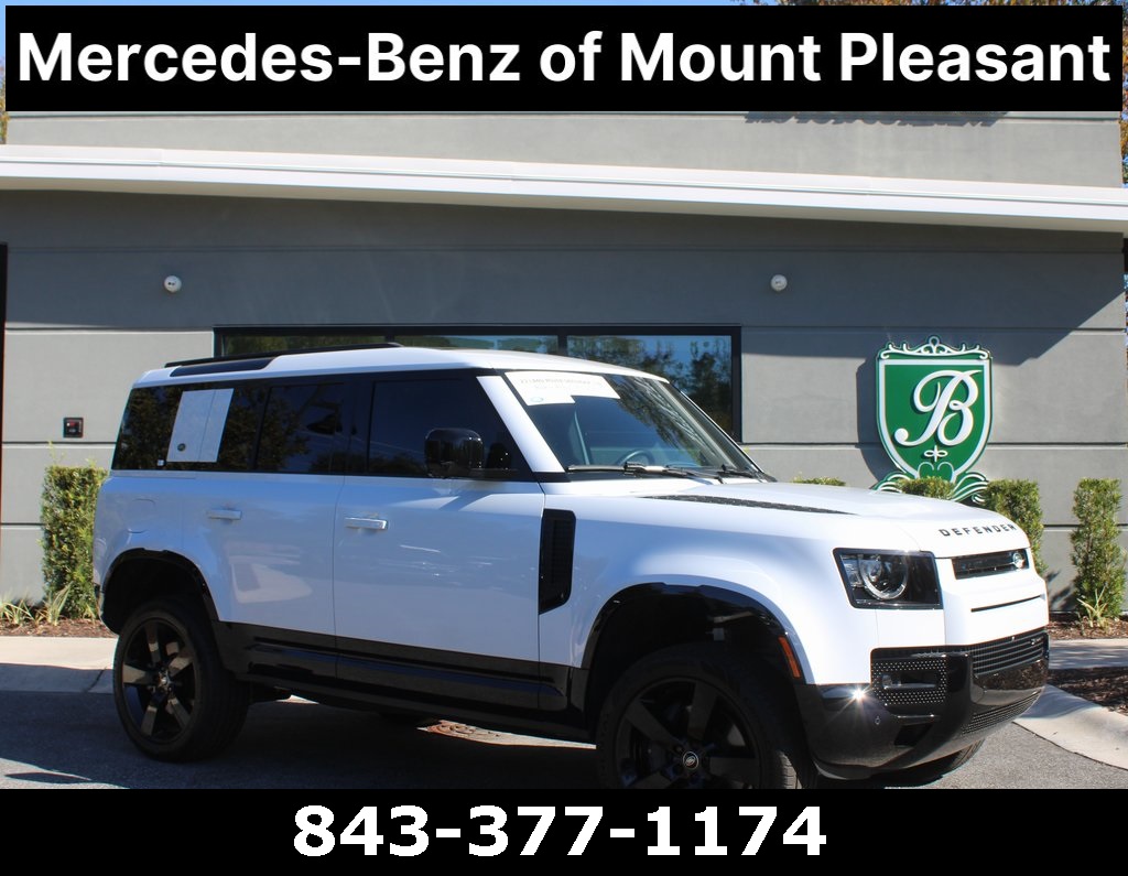 2023 Land Rover Defender X-Dynamic SE's photo