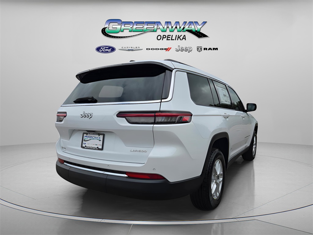 2025 Jeep Grand Cherokee Laredo photo 35