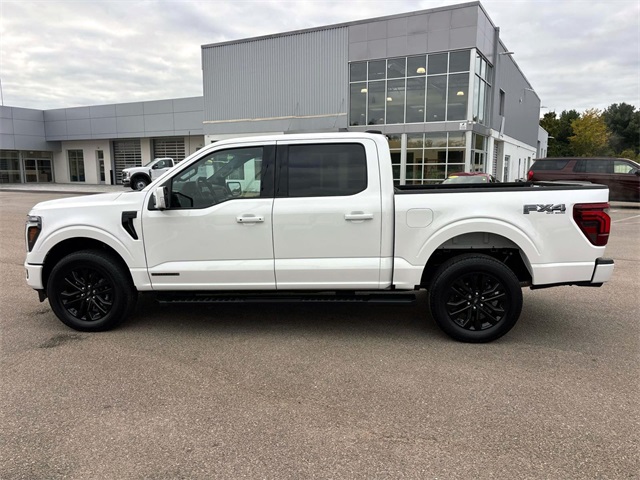 Used 2025 White Metallic Ford Lariat image 7