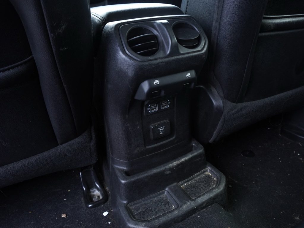 2021 Jeep Wrangler Sahara Altitude photo 19