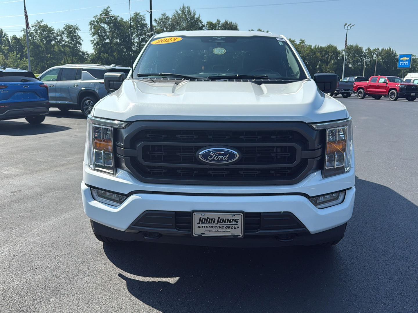 2023 Ford F-150 XLT photo 14