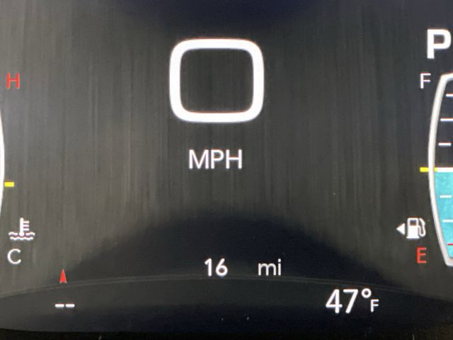 2025 Chrysler Pacifica photo 6
