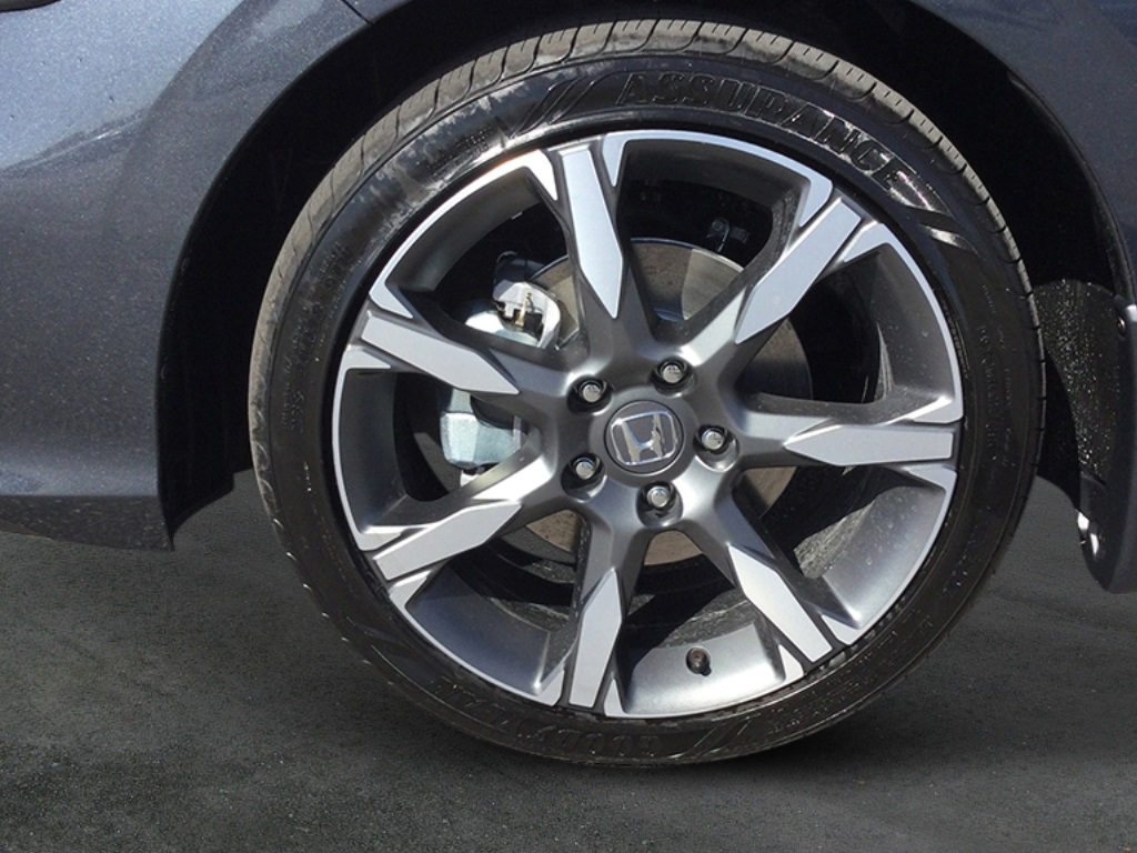 2026 Honda Civic Sport Touring photo 9