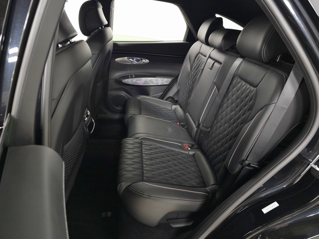 2023 Genesis GV70 3.5T Sport Advanced photo 28