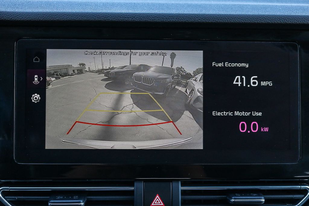2022 Kia Niro Touring Special Edition photo 24