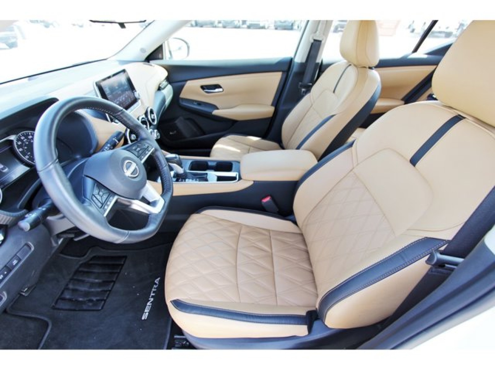 2025 Nissan Sentra SV - 9