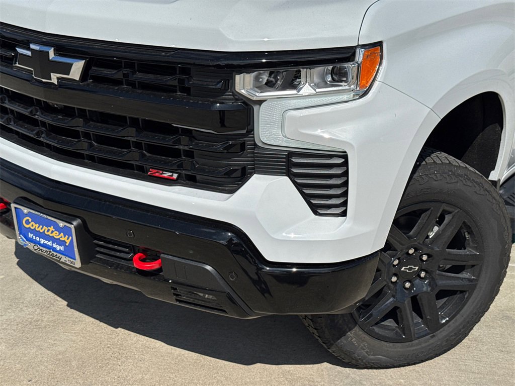 2026 Chevrolet Silverado 1500 LT Trail Boss photo 3