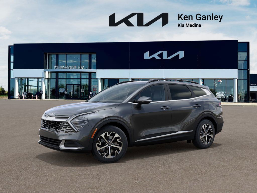 2025 Kia Sportage EX photo 2