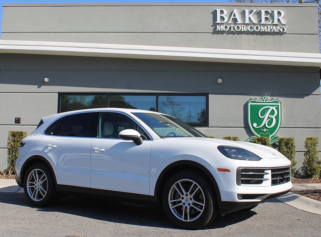2024 Porsche Cayenne Base