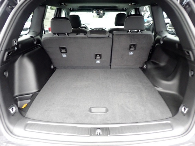 2025 Jeep Grand Cherokee Laredo X photo 4