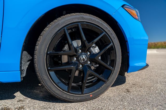 2026 Honda Civic Hatchback Sport photo 9