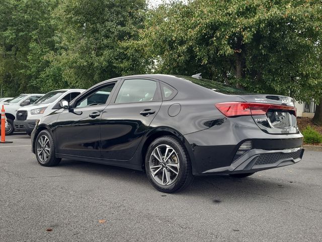 2023 Kia Forte LXS photo 2