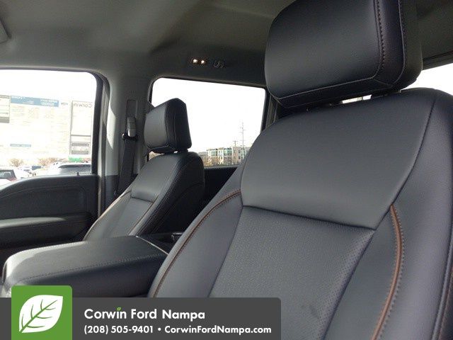 2025 Ford F-350 Lariat photo 13