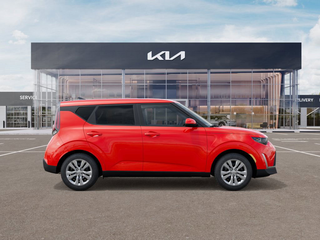 2025 Kia Soul LX photo 7