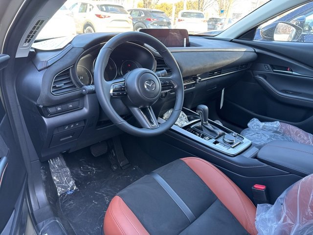 2025 Mazda CX-30 2.5 Turbo Carbon photo 7