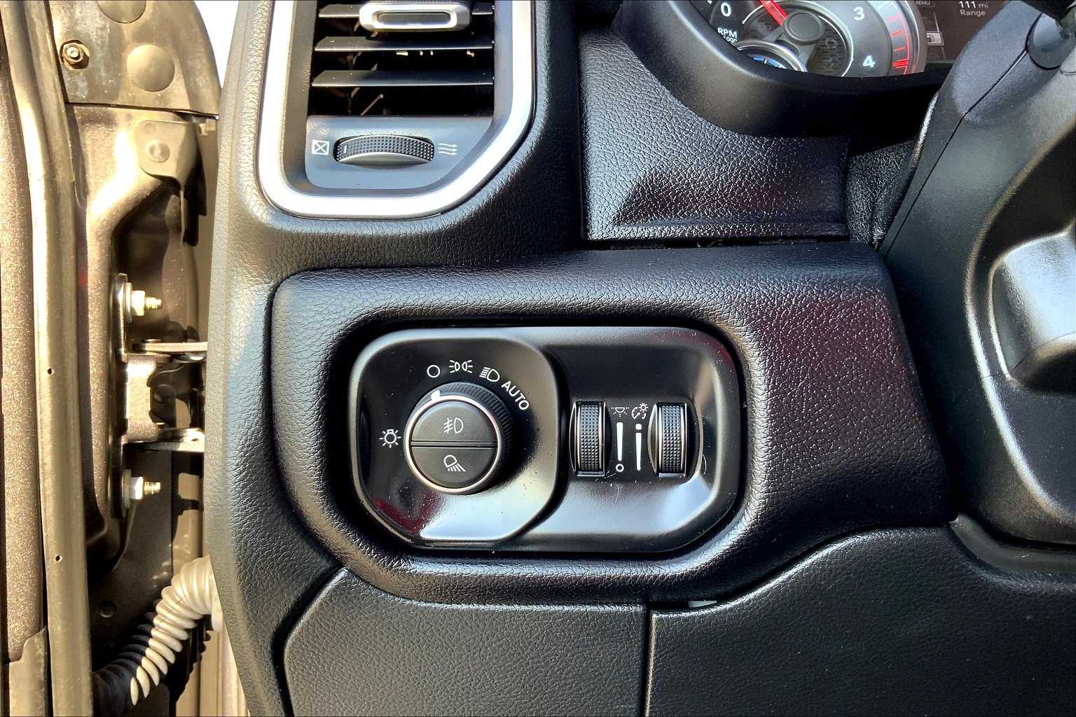 2021 Ram 2500 Laramie photo 29