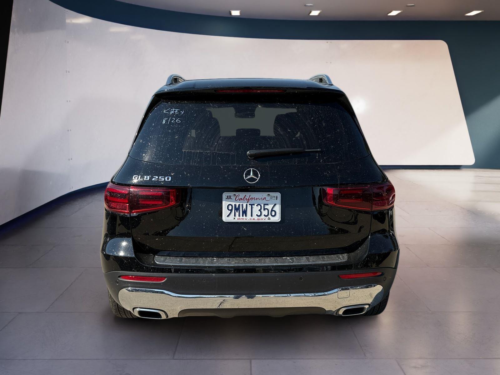 2025 Mercedes Benz GLB 250 photo 4