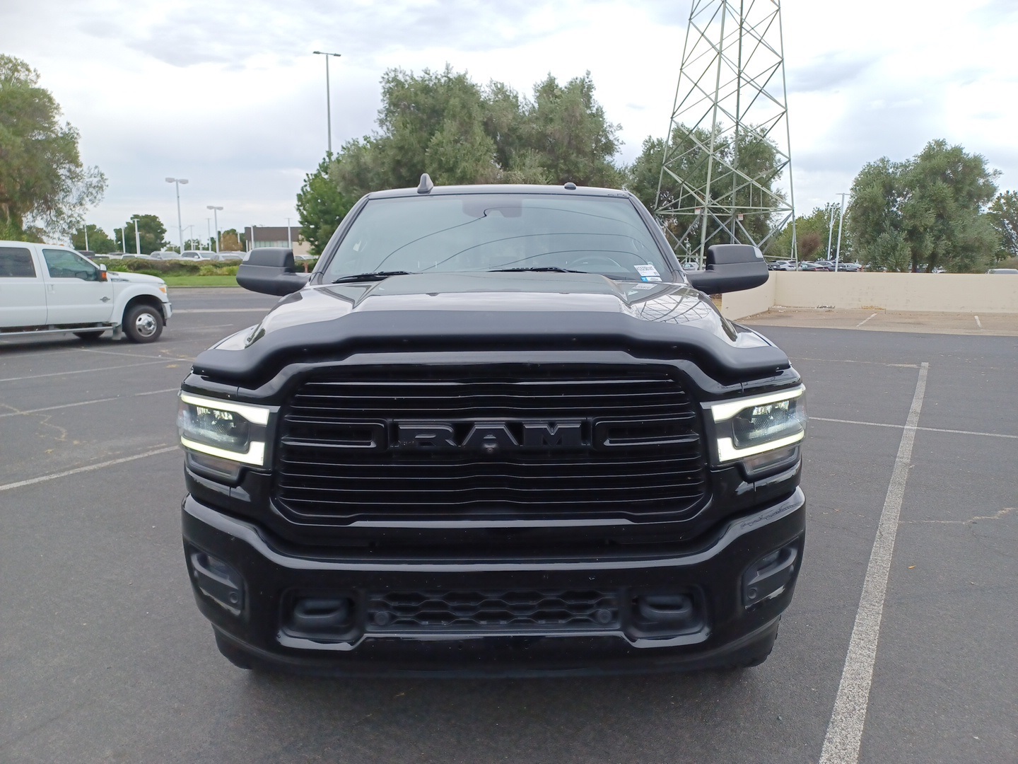 2019 Ram 3500 Laramie photo 2