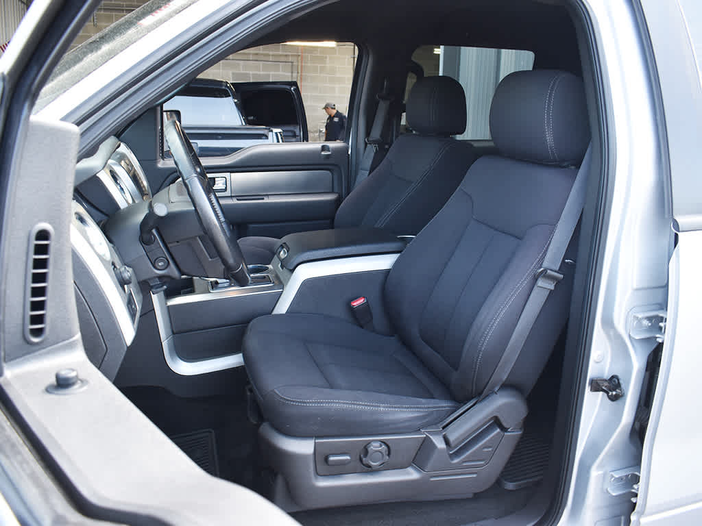 2013 Ford F-150 FX4 photo 5