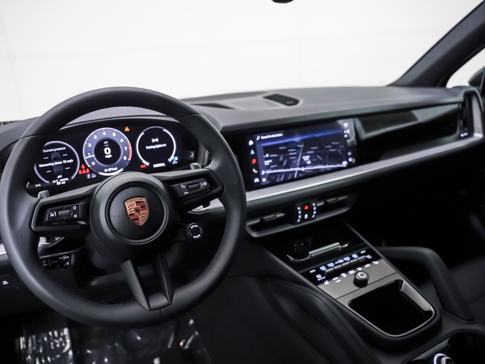 2025 Porsche Cayenne photo 4