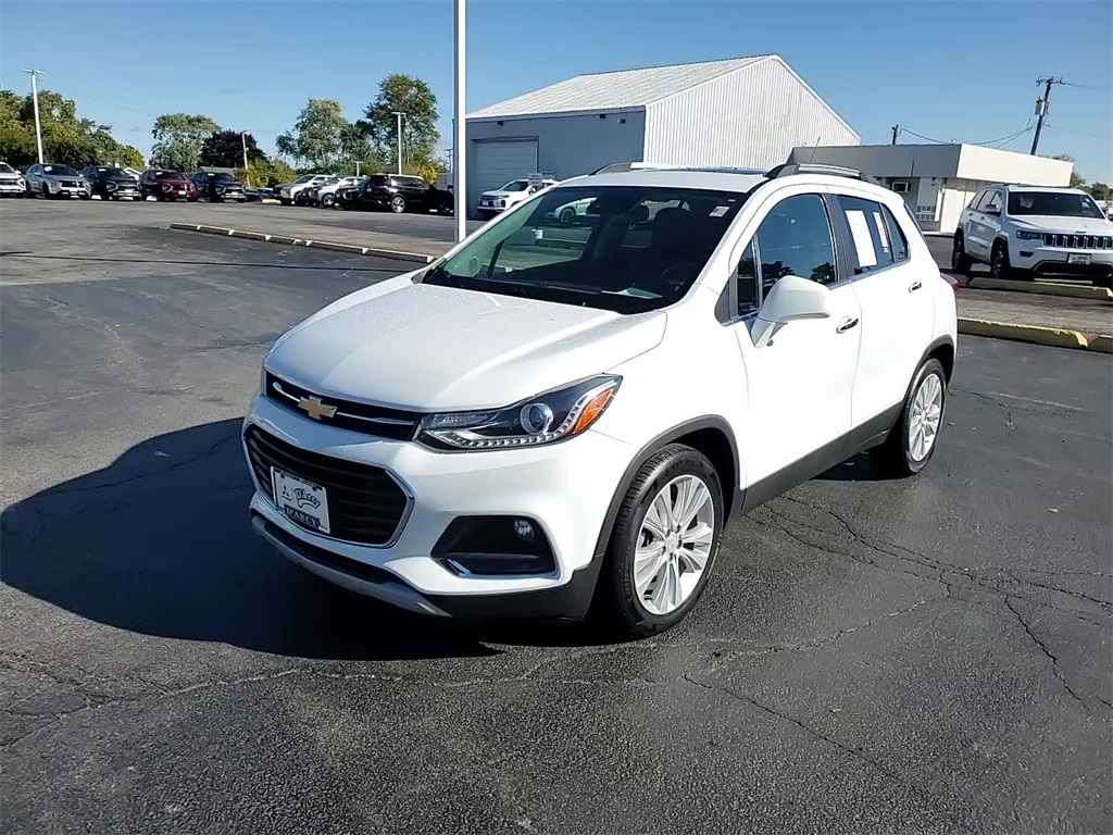 2018 Chevrolet Trax Premier photo 2