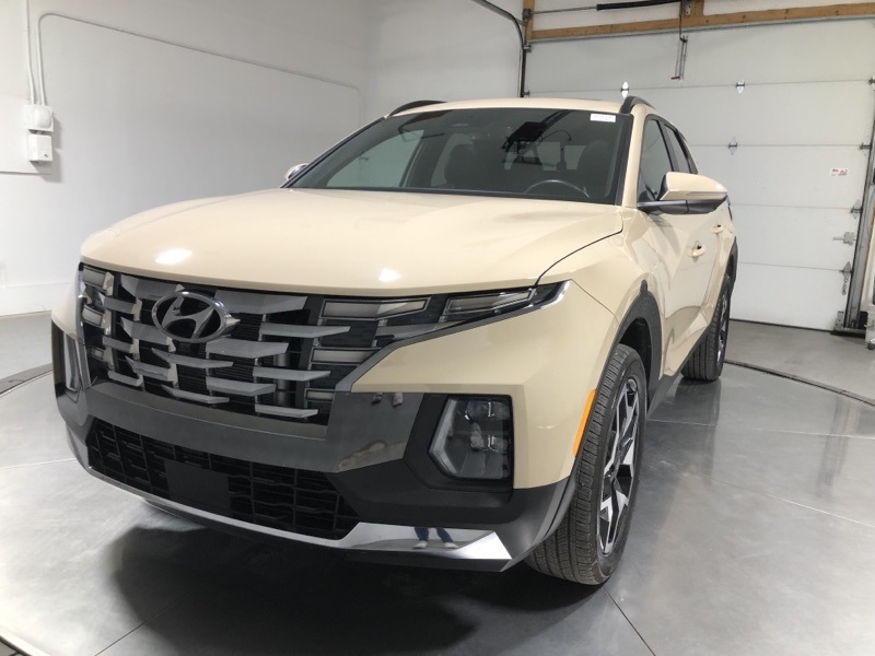 2024 Hyundai Santa Cruz Limited photo 3