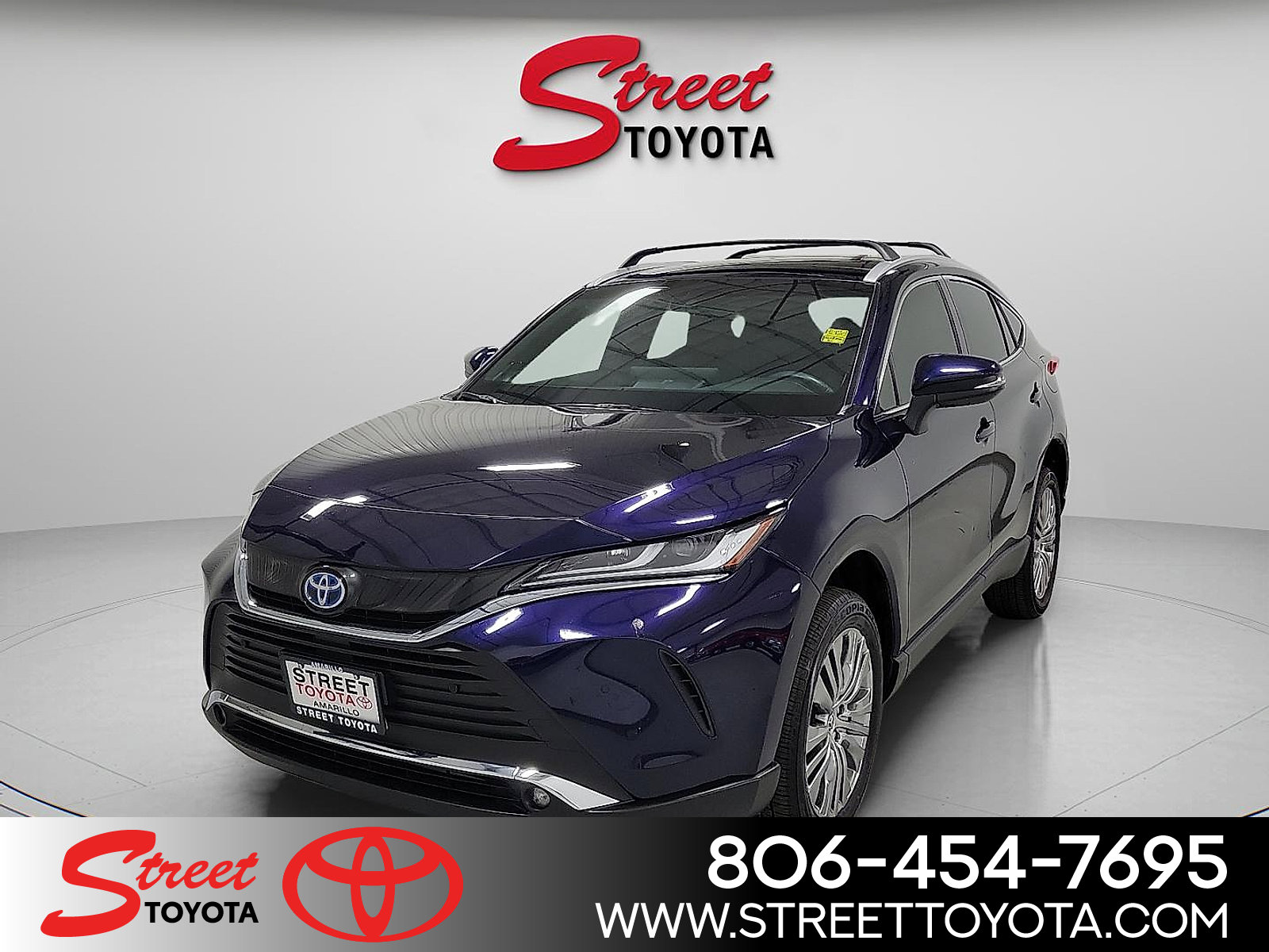 2024 Toyota Venza XLE's photo