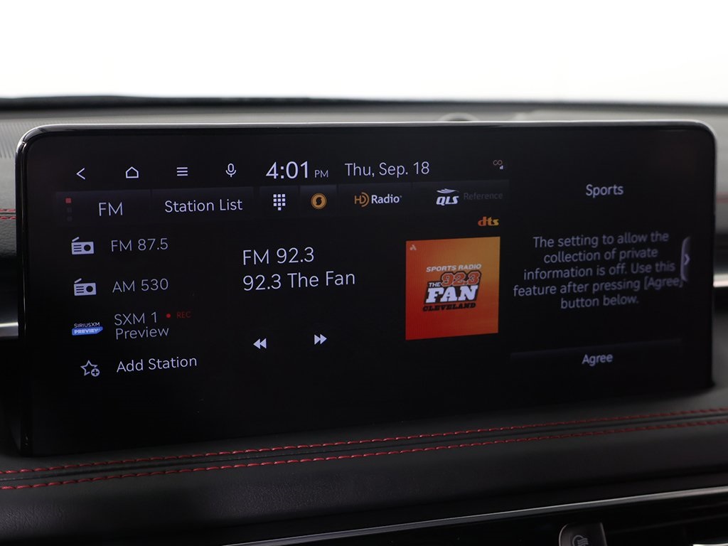 2023 Genesis G70 2.0T Sport Prestige photo 45