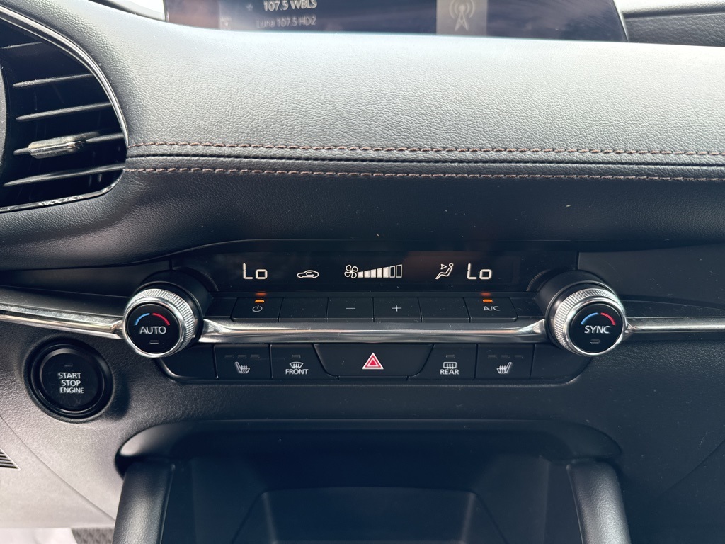 2022 Mazda Mazda3 Preferred photo 11
