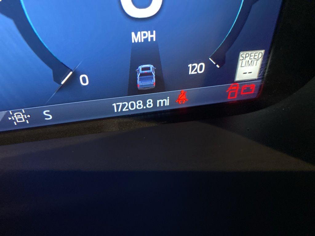 2024 Ford F-150 XLT photo 5