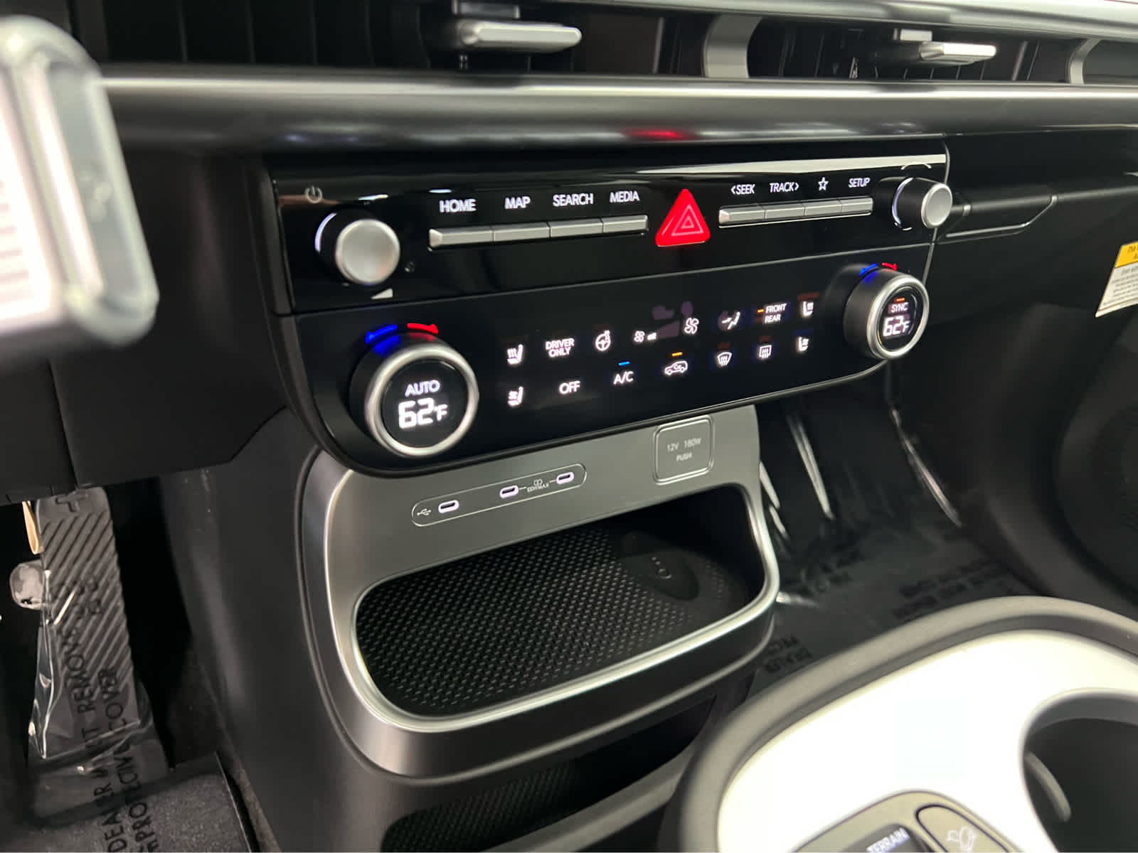 2026 Hyundai Ioniq SEL photo 15