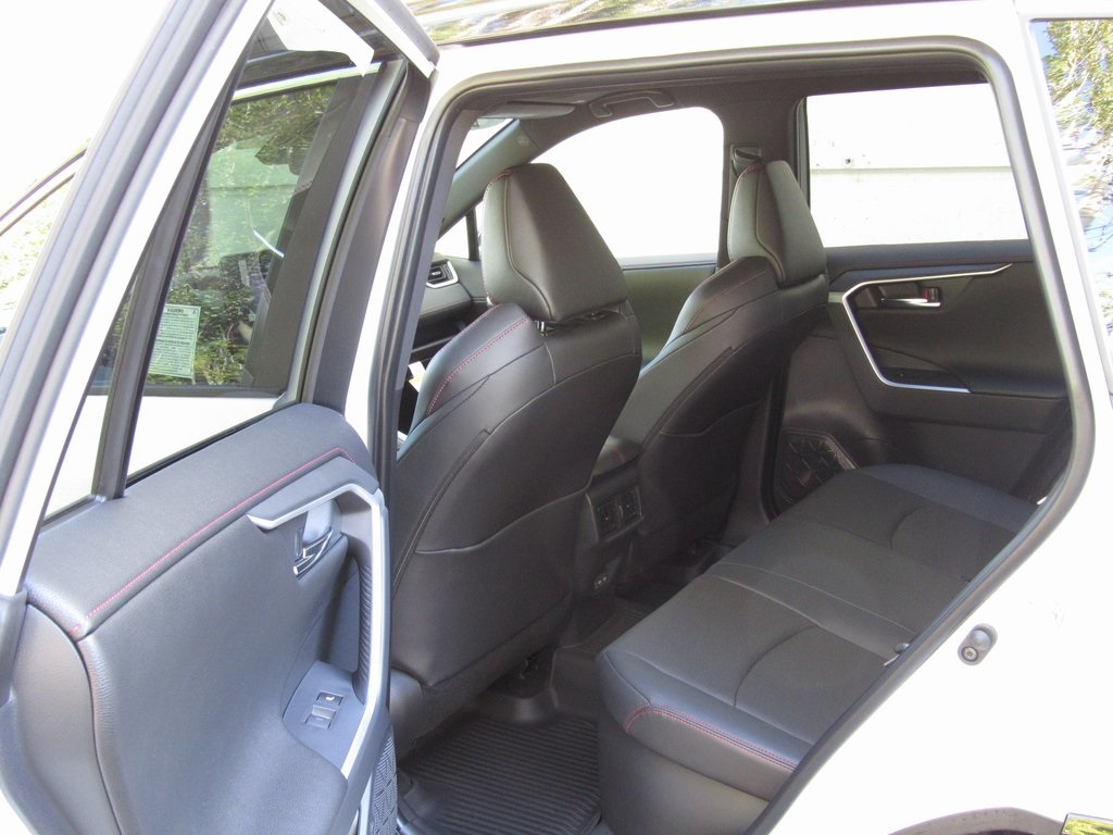 2025 Toyota RAV4 Prime XSE Premium photo 14