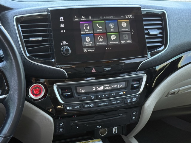 2019 Honda Pilot Elite photo 21