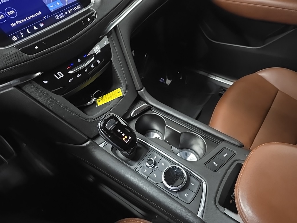 2023 Cadillac XT5 Sport photo 25