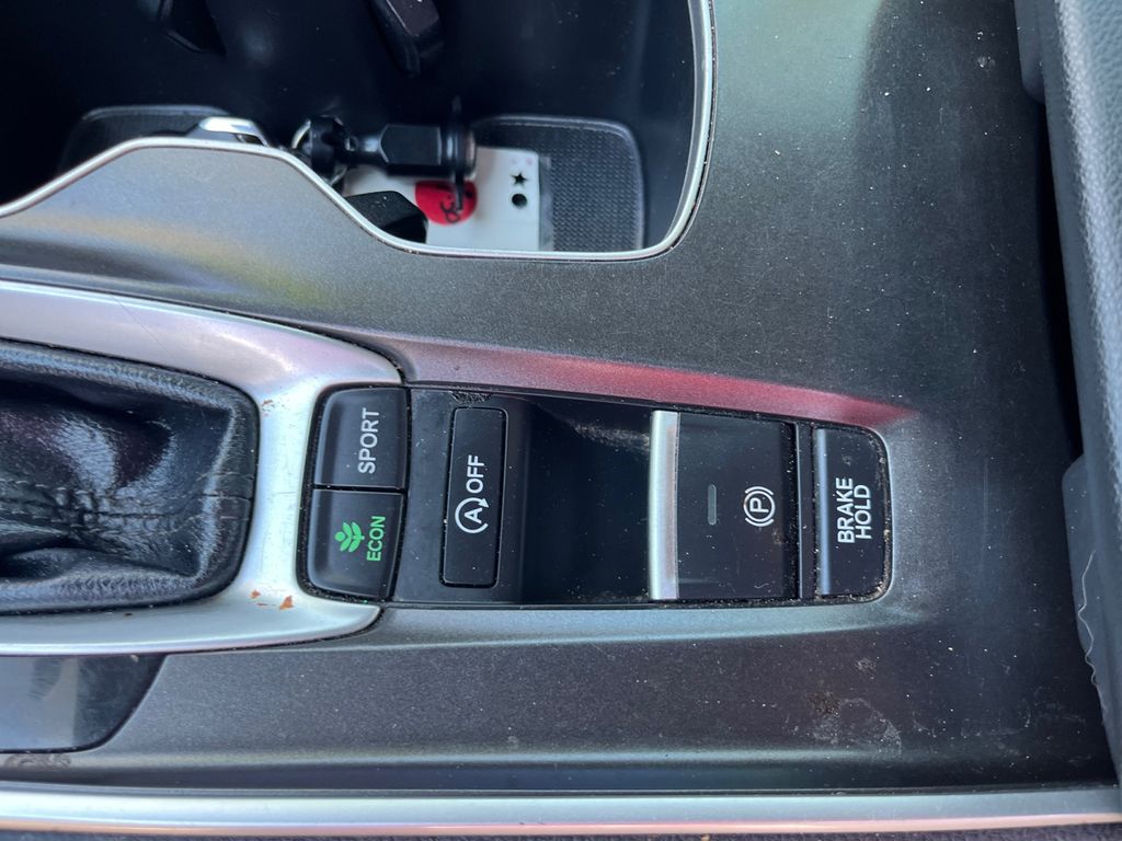 2022 Honda Accord Sport photo 28