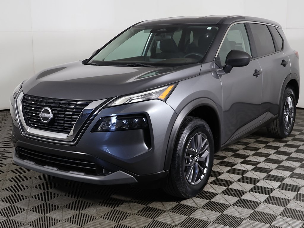 2023 Nissan Rogue S photo 3