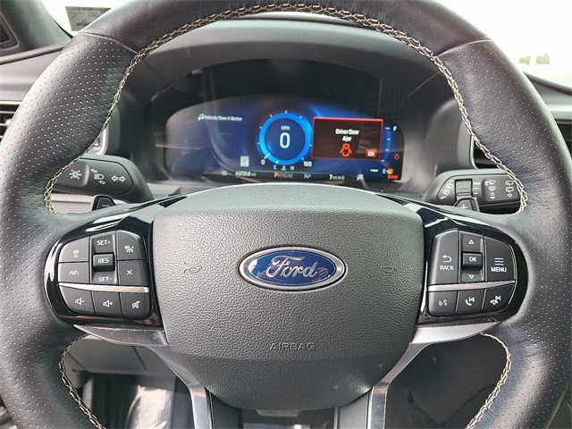 2022 Ford Explorer ST photo 14