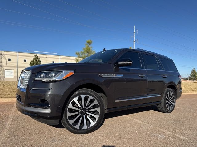 2024 Lincoln Navigator Reserve's photo