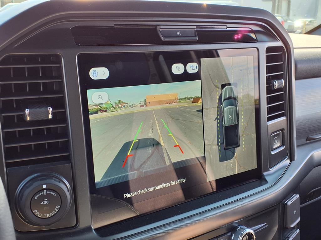 2025 Ford F-150 Lariat photo 15