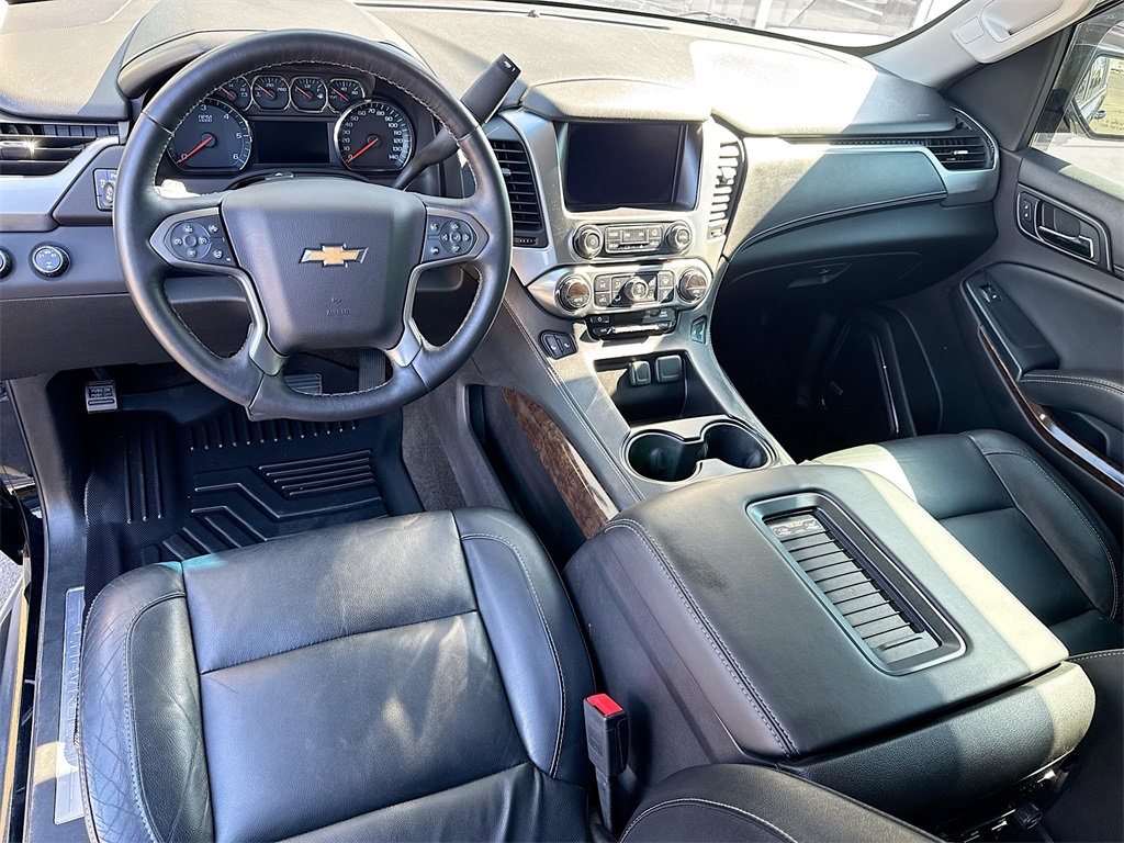 2016 Chevrolet Tahoe LT photo 6