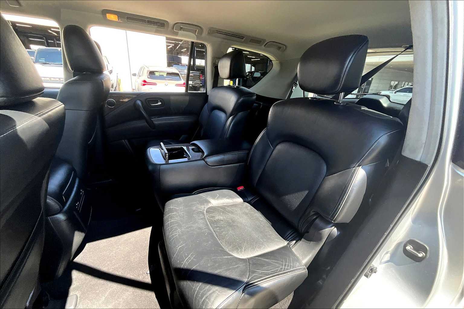 2016 Infiniti QX80 Limited photo 20