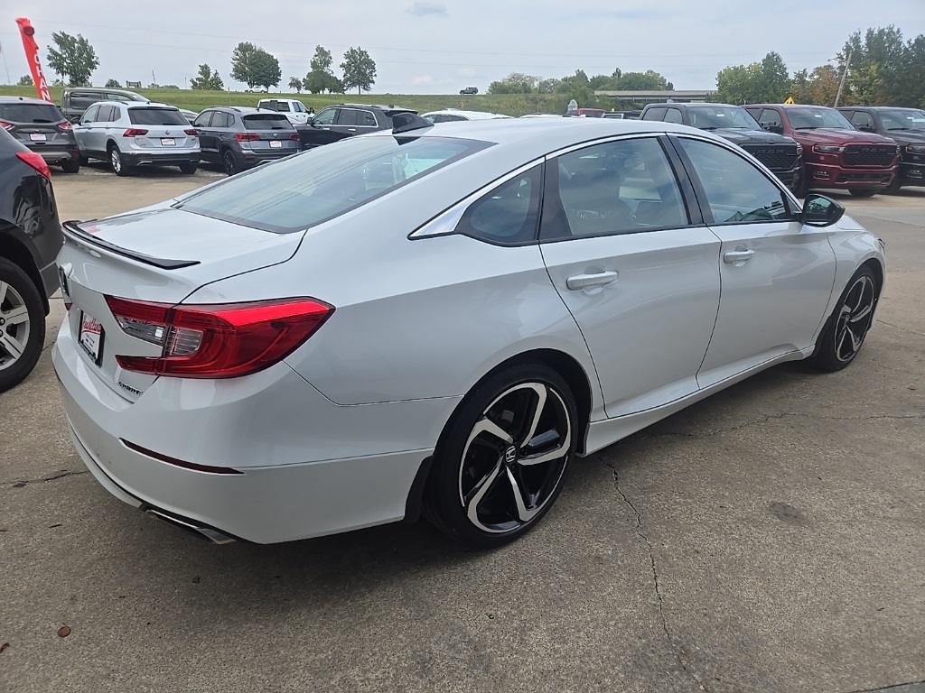 2021 Honda Accord Sport photo 10